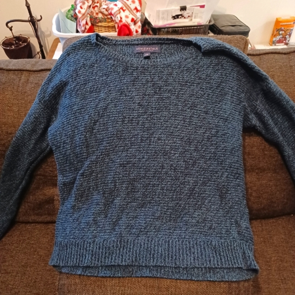 Aeropostale vintage sweater. Blue color, size Large